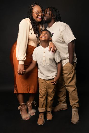 Fathers Day, Family Portraits, Family Photoshoot, Family,  Love, Portraits, Mothers Day