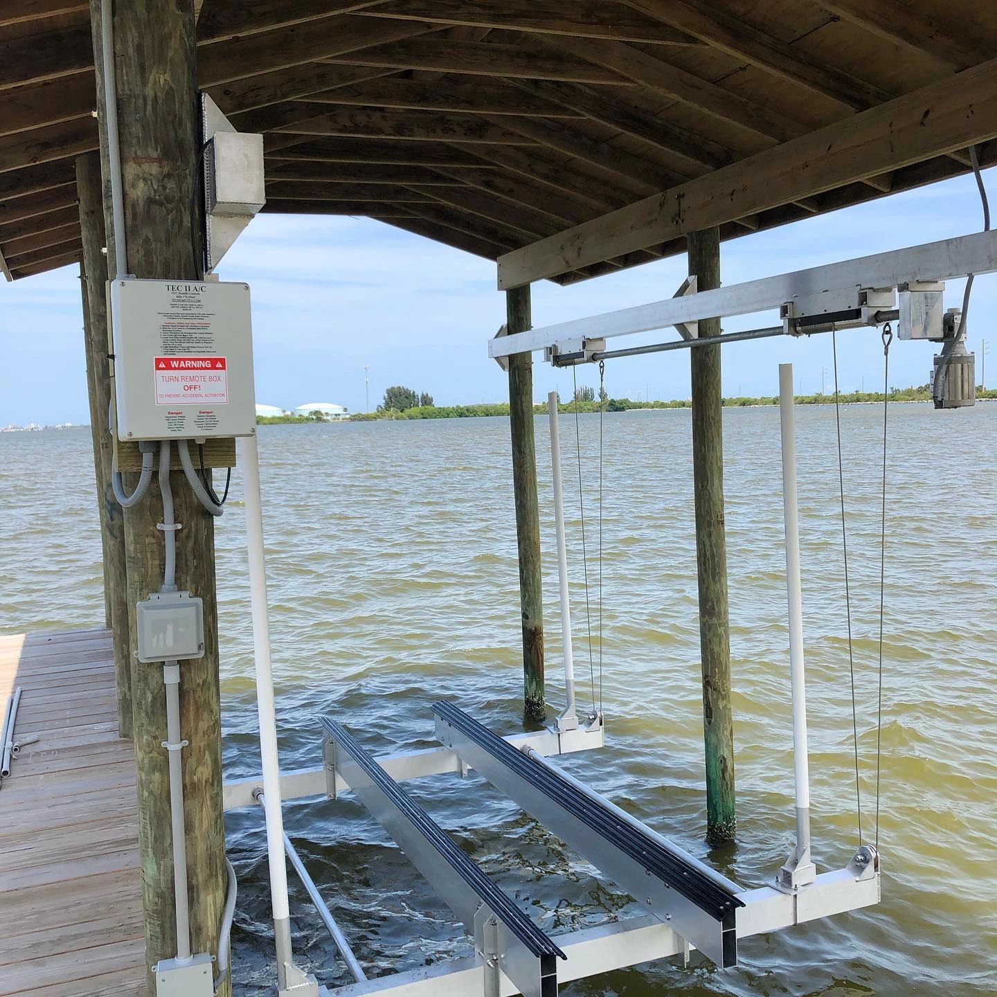 Pelican Coast Marine Boat Lift Installation