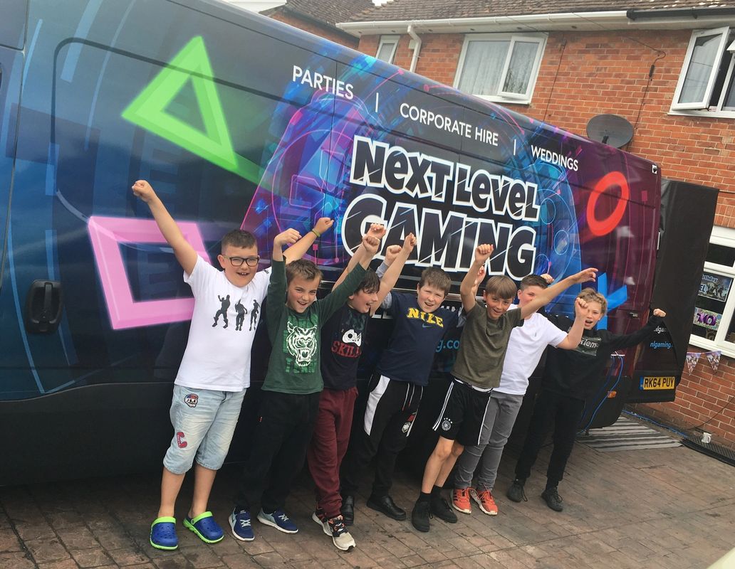 Next Level Gaming Gaming Parties Gaming Party Bus Next Level Gaming