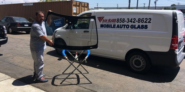 Windshield Repair San Diego