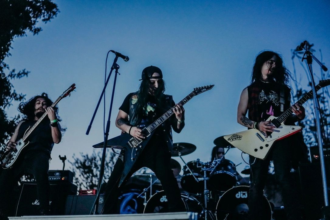 photo by Anabel DFlux