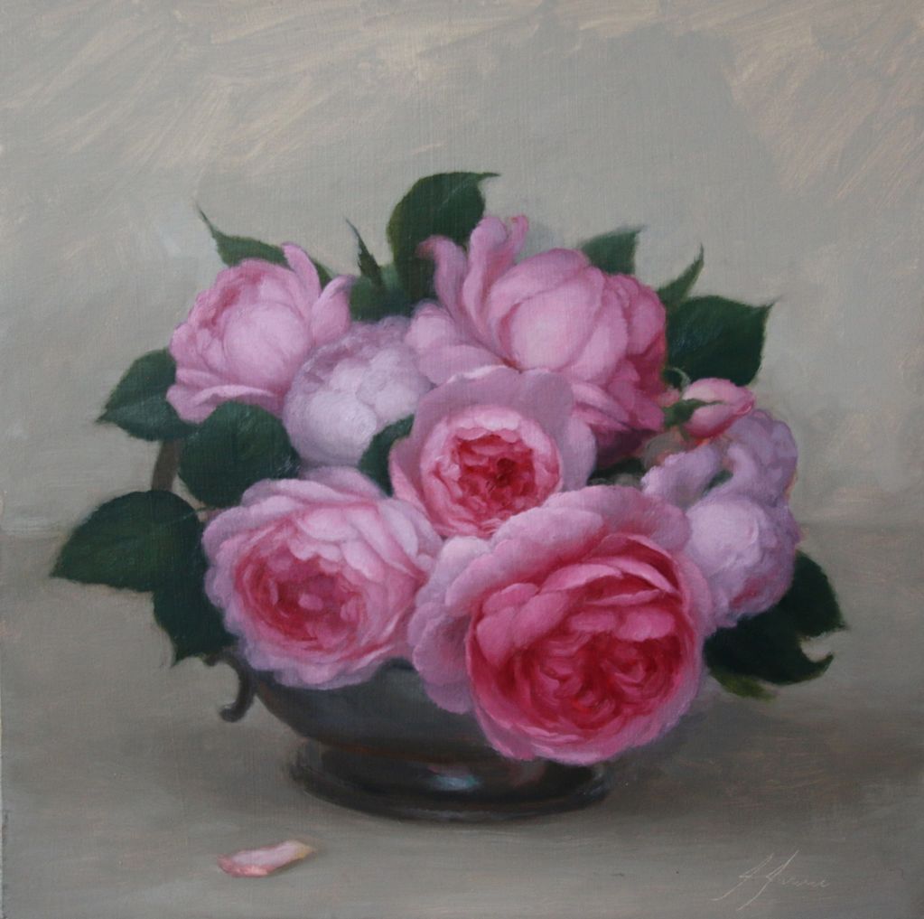 Pink roses together in a bowl