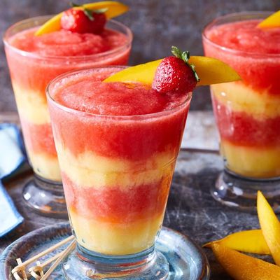 layered strawberry and mango