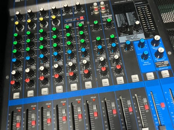 Huntleys Mobile DJ's Agency