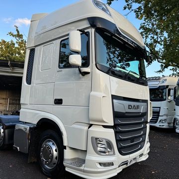 custom top daf truck