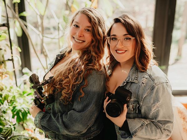 Marie & Carley