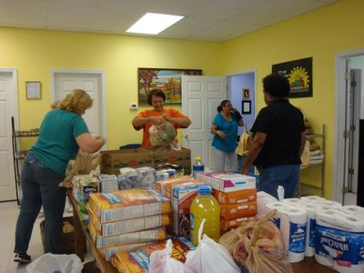 Louisa Food Pantry Bwc7124