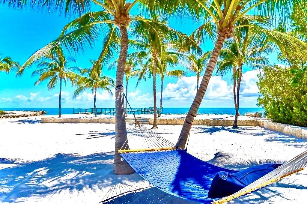 Luxury Waterfront Vacation Rental Pineapple Beach