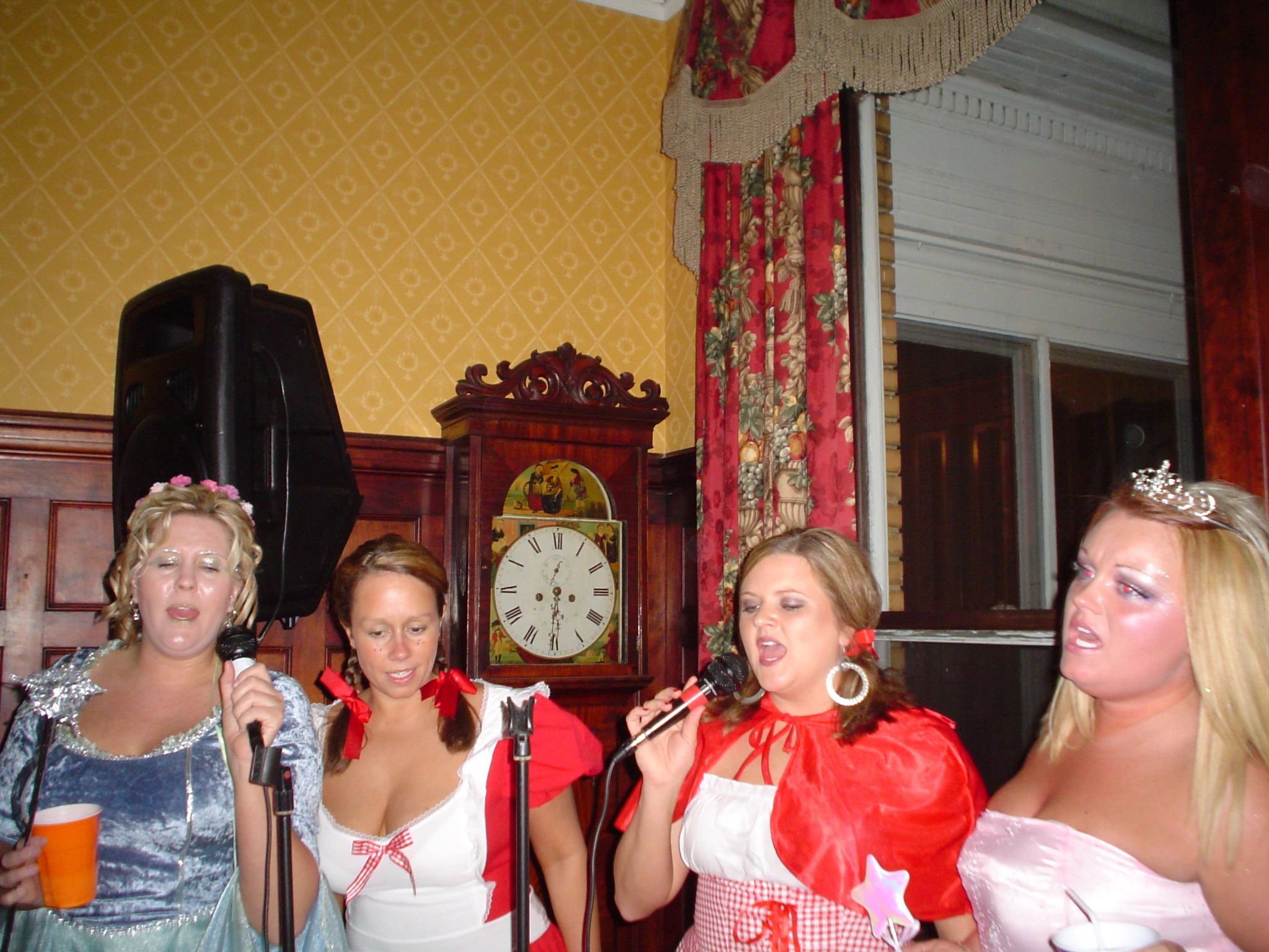 Halloween_Chicks.JPG