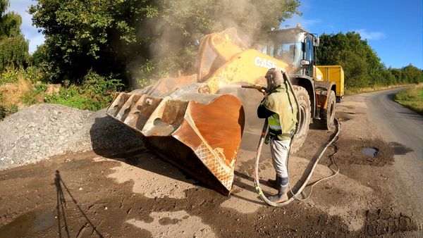 Heavy Equipment Sandblasting Wheel loader Case 821Gxr front loader