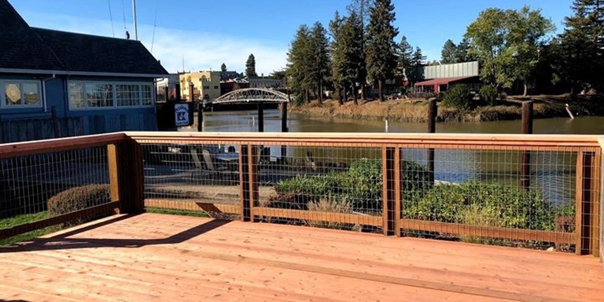 Redwood Deck and Hogwire Fencing in Petaluma, California