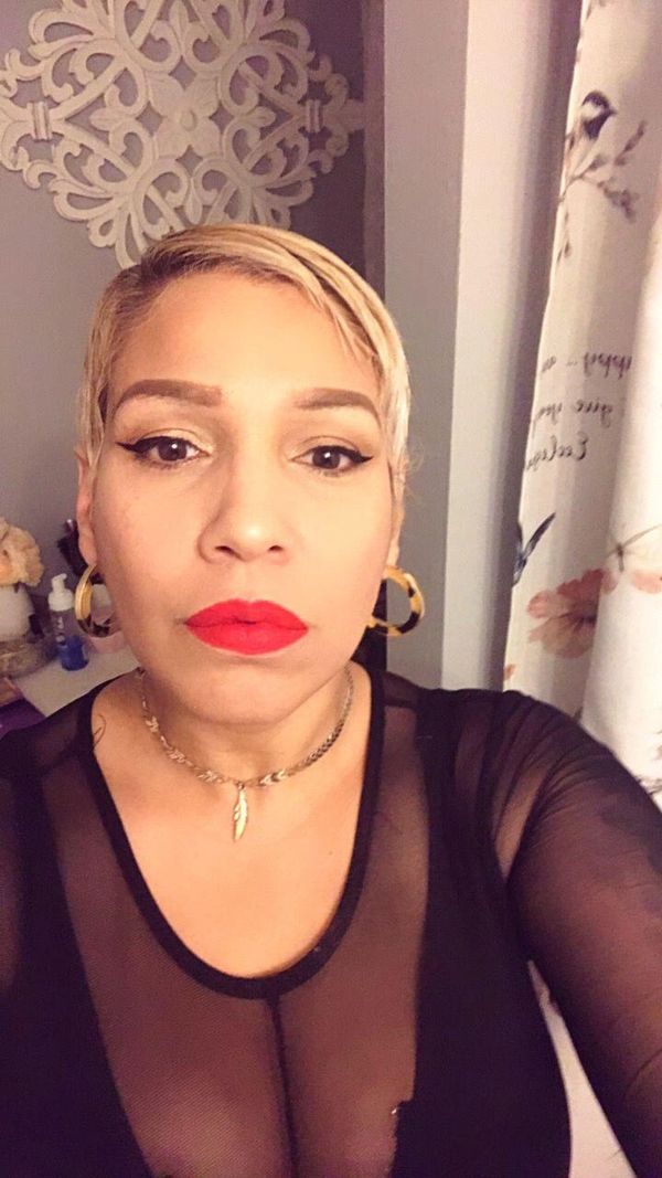 Matte lipstick customer review.