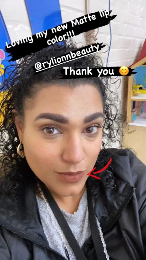 Matte lipstick customer review.