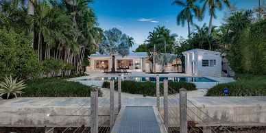 luxury homes on north bay road sold by Nelson Gonzalez