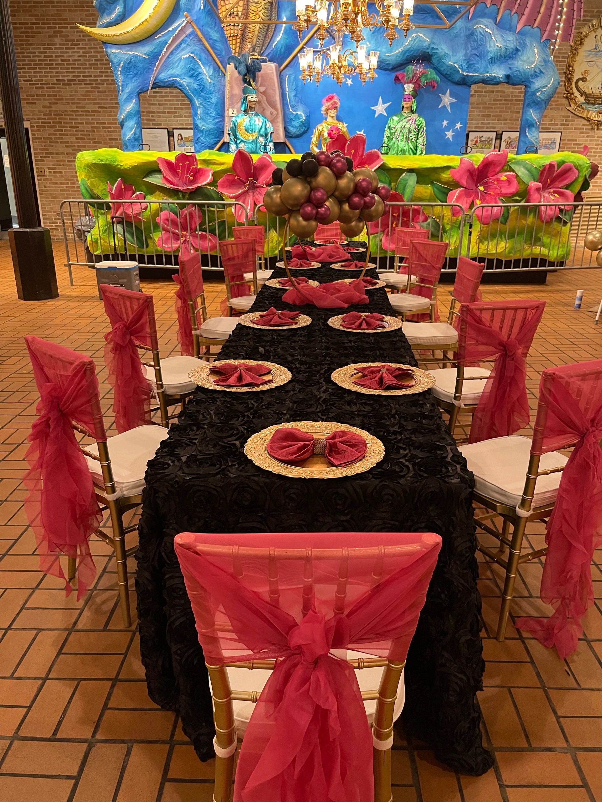 Party Decorations (Table Setup)