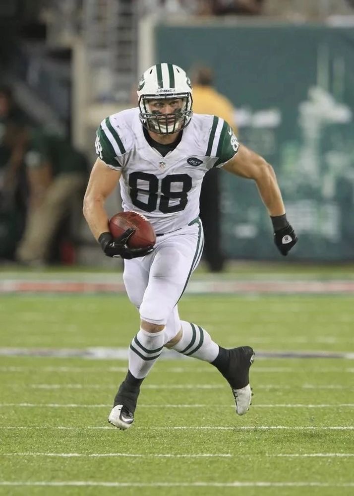 Konrad playing tight-end for the New York Jets
