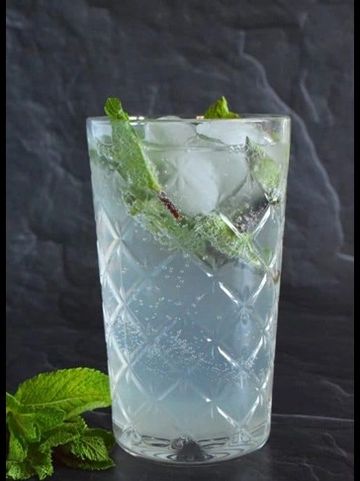 the best Virgin Collins cocktail in Horley Surrey