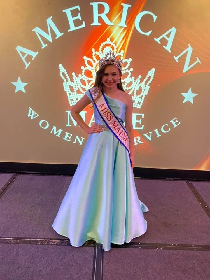 2022 Miss Maine Young Teen YAWOS