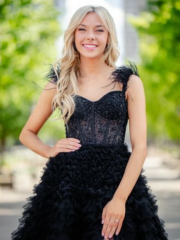 Stunning Miss Alexis again from her Junior Prom! 
