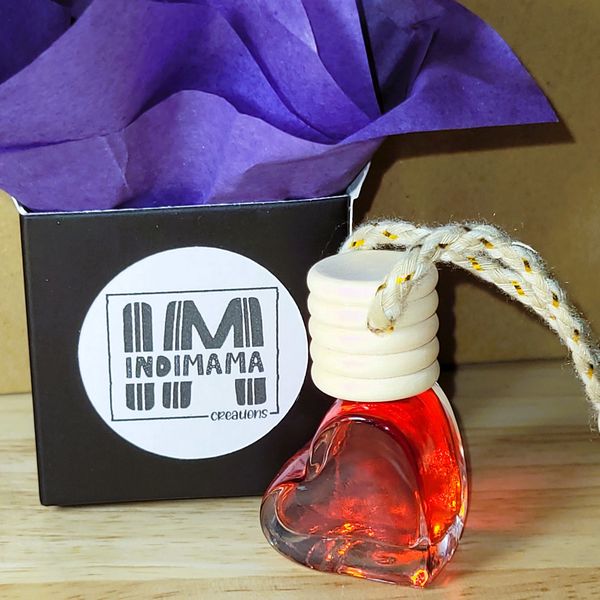 a heart shaped hanging oil diffuser 