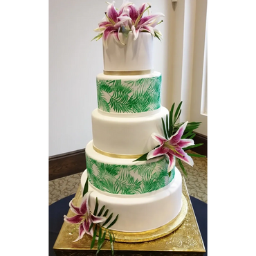 Tropical fern wedding cake
