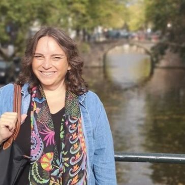 Roz visiting Amsterdam 