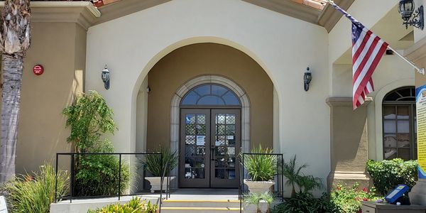 Doheny Village Hand Car Wash main entrance.