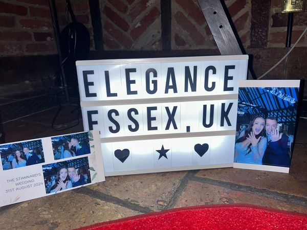 Wedding Selfie Pod hire 