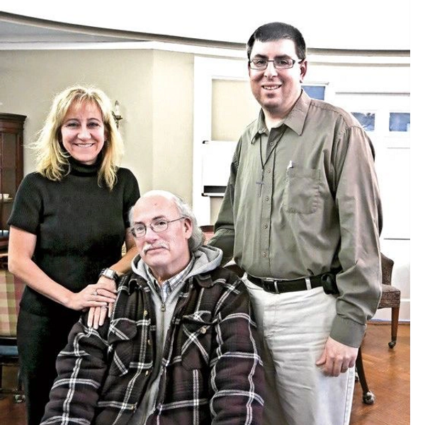 Madeleine and Rev. David come to the aid of Joe, a homeless man with mental illness.