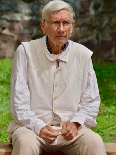 Robert (Bob) Wood, leading the straw bale seminar at the Goshenhoppen Folklife Festival 2026