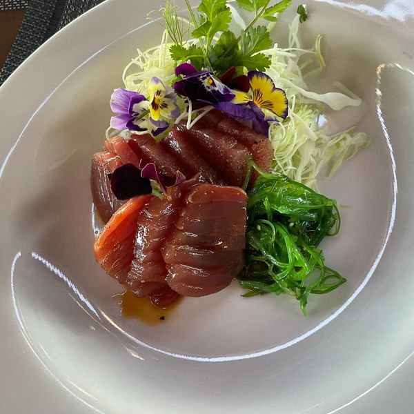We understand the importance of handling raw sea food and take are local sea food the best freshest 