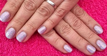 Holographic silver Gelish nails