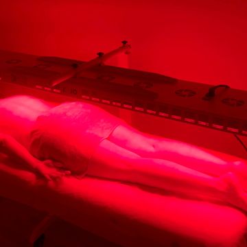 Full Body Red /NIR Light Therapy at ladysbeautycare day spa