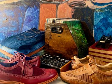 Fine art, records, men's designer shoes and hifi music equipment at a Mercanti estate sale in Vallej