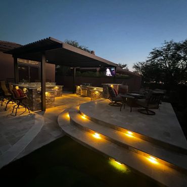 OUTDOOR LIVING ROOM 