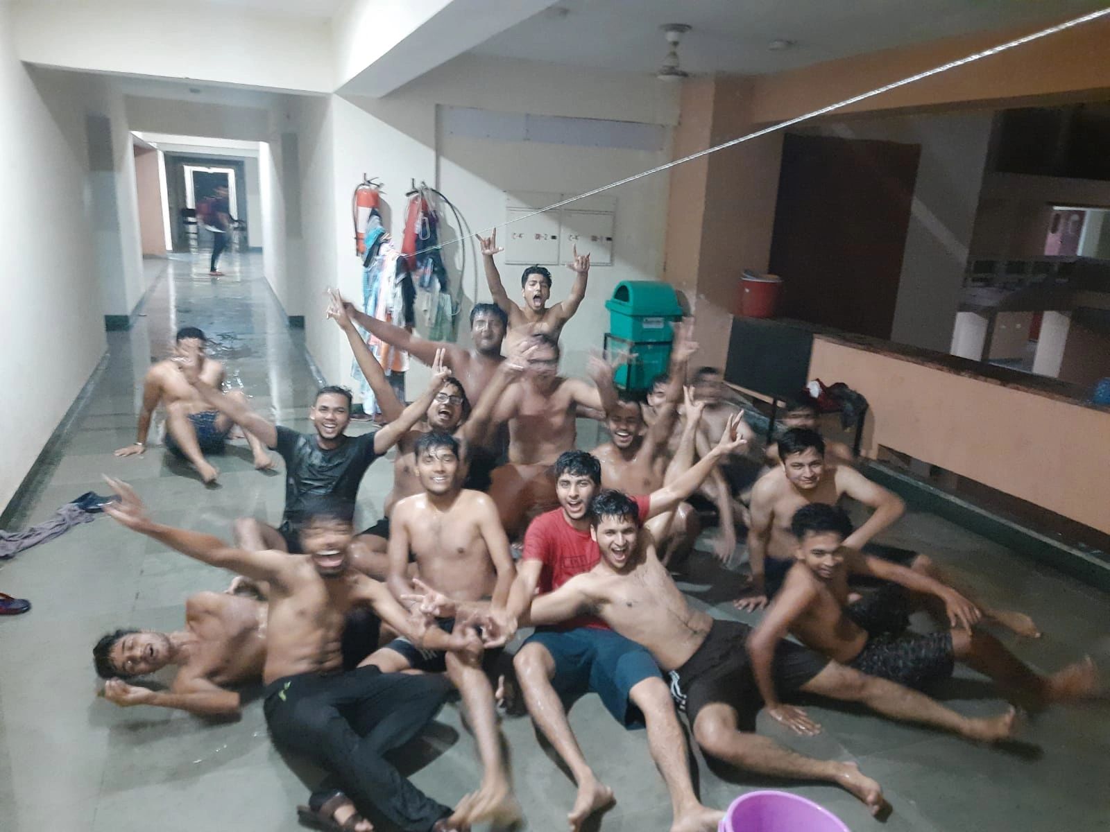 TUB FIGHT!!!