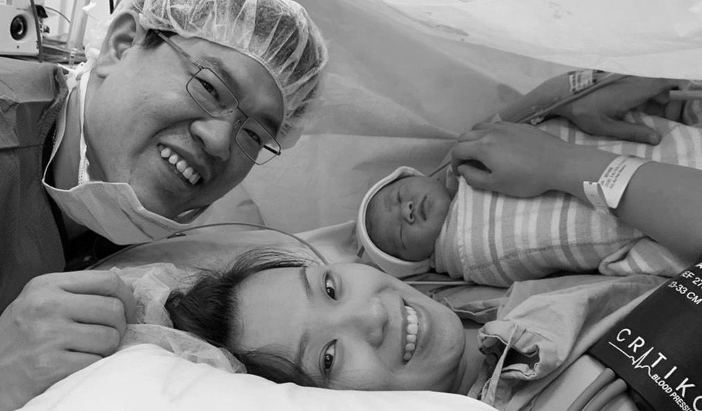 My mum and dad welcome me to this beautiful world.  I love them.