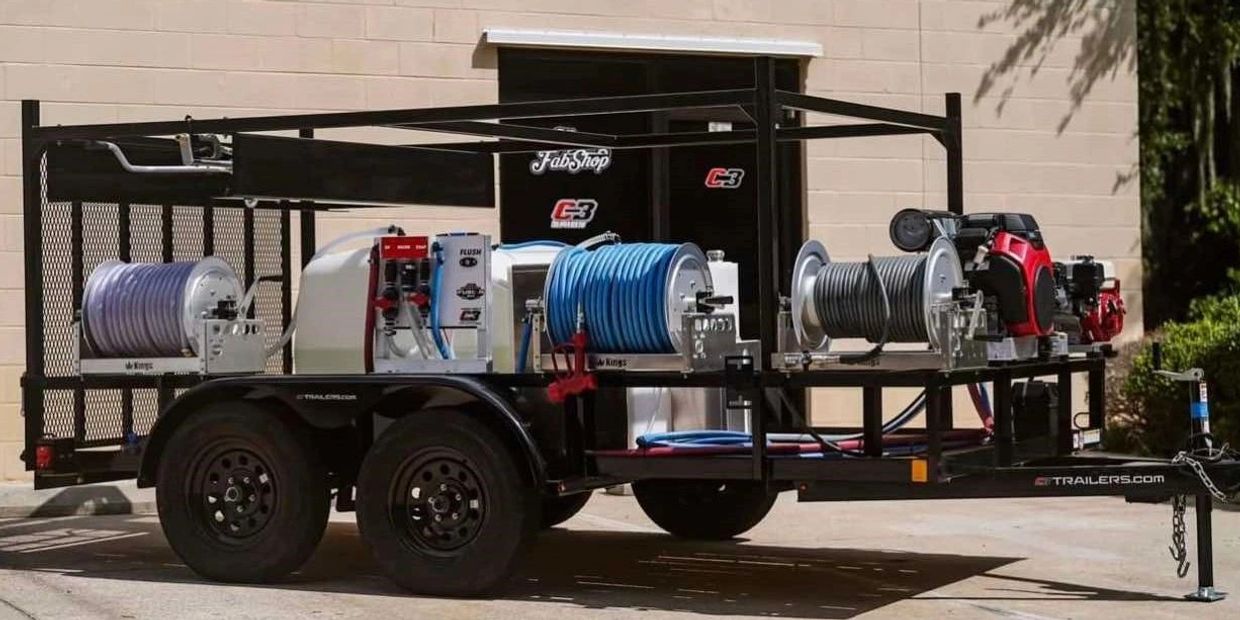 Soft Wash & State Of The Art Equiptment

100% DAMAGE FREE !!
 