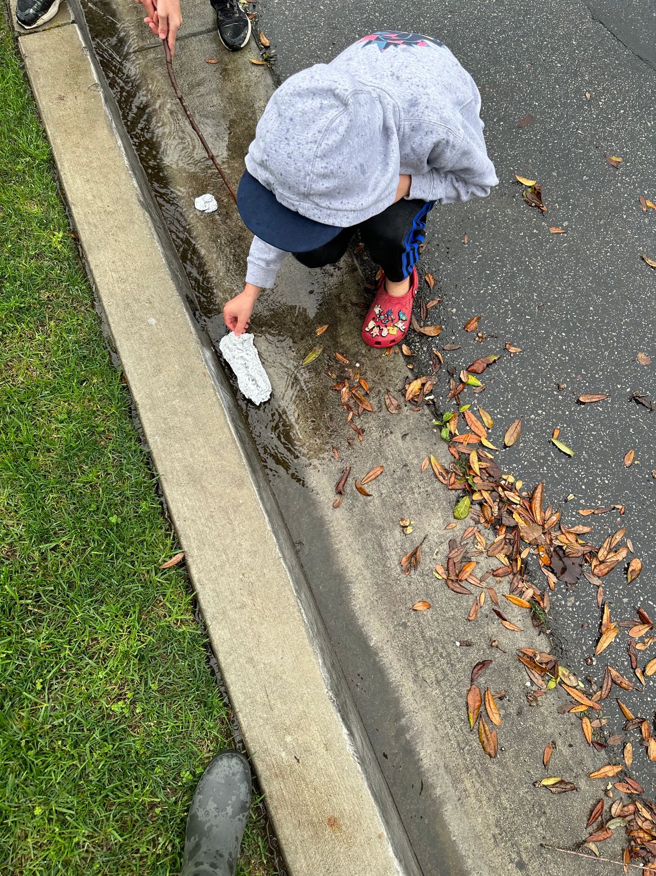 Tin Foil Boat Design on a Rainy Day