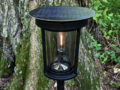 Photo of a Mesa Lantern, Shade Solar Light