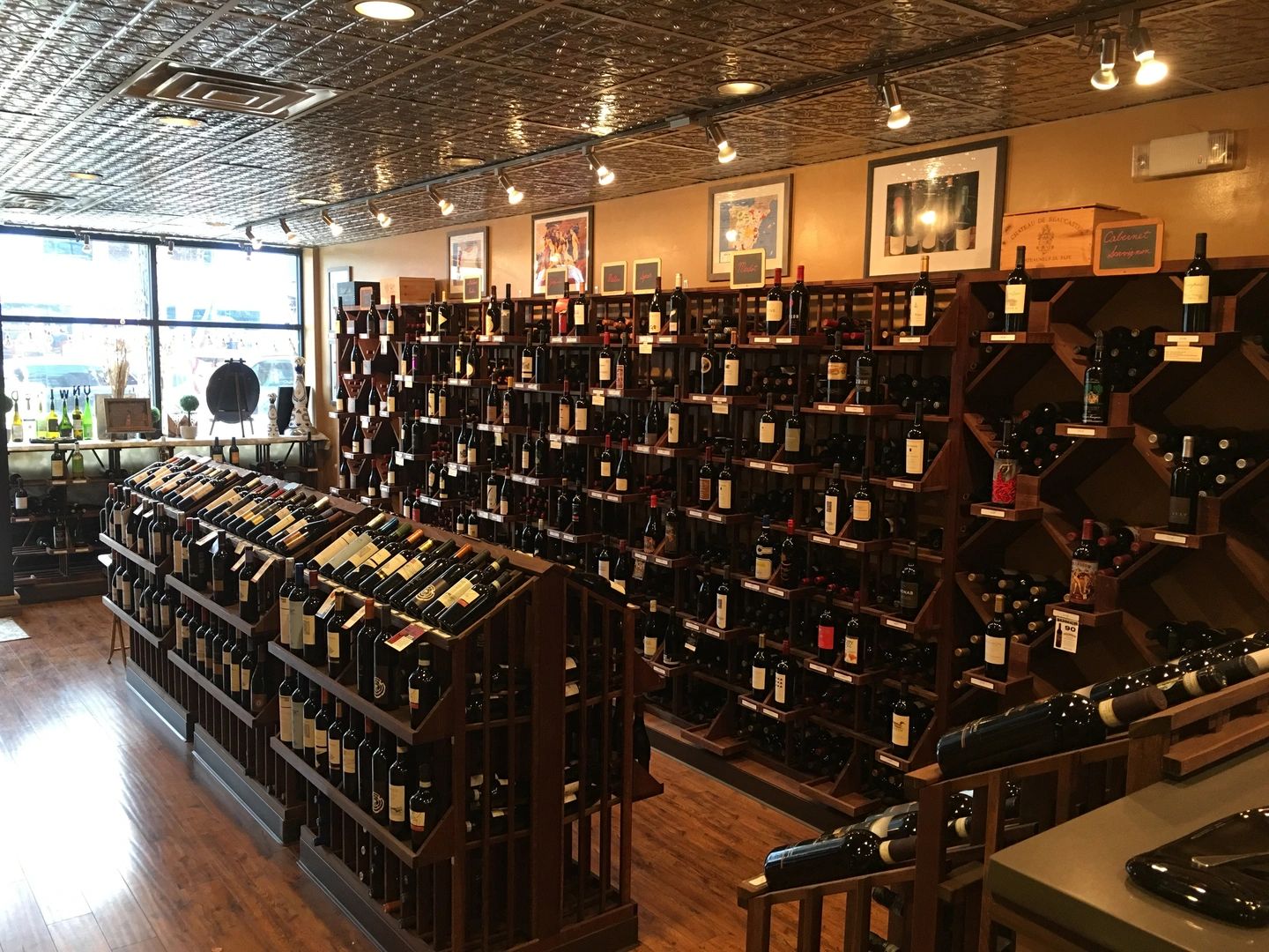 Wine Shop UnWined Boutique