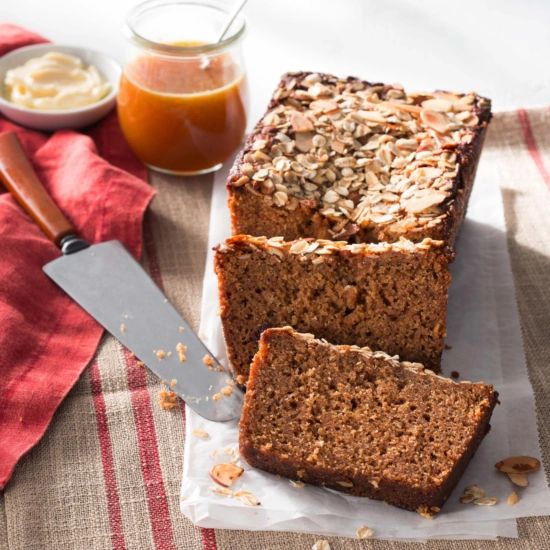 Honey Breakfast Cake by Honey Hive Farms / Arizona Honey