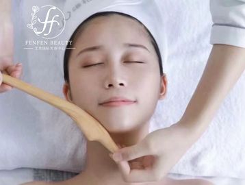 Japanese Lifting is a neuro-sensorial procedure based on traditional Japanese rituals.