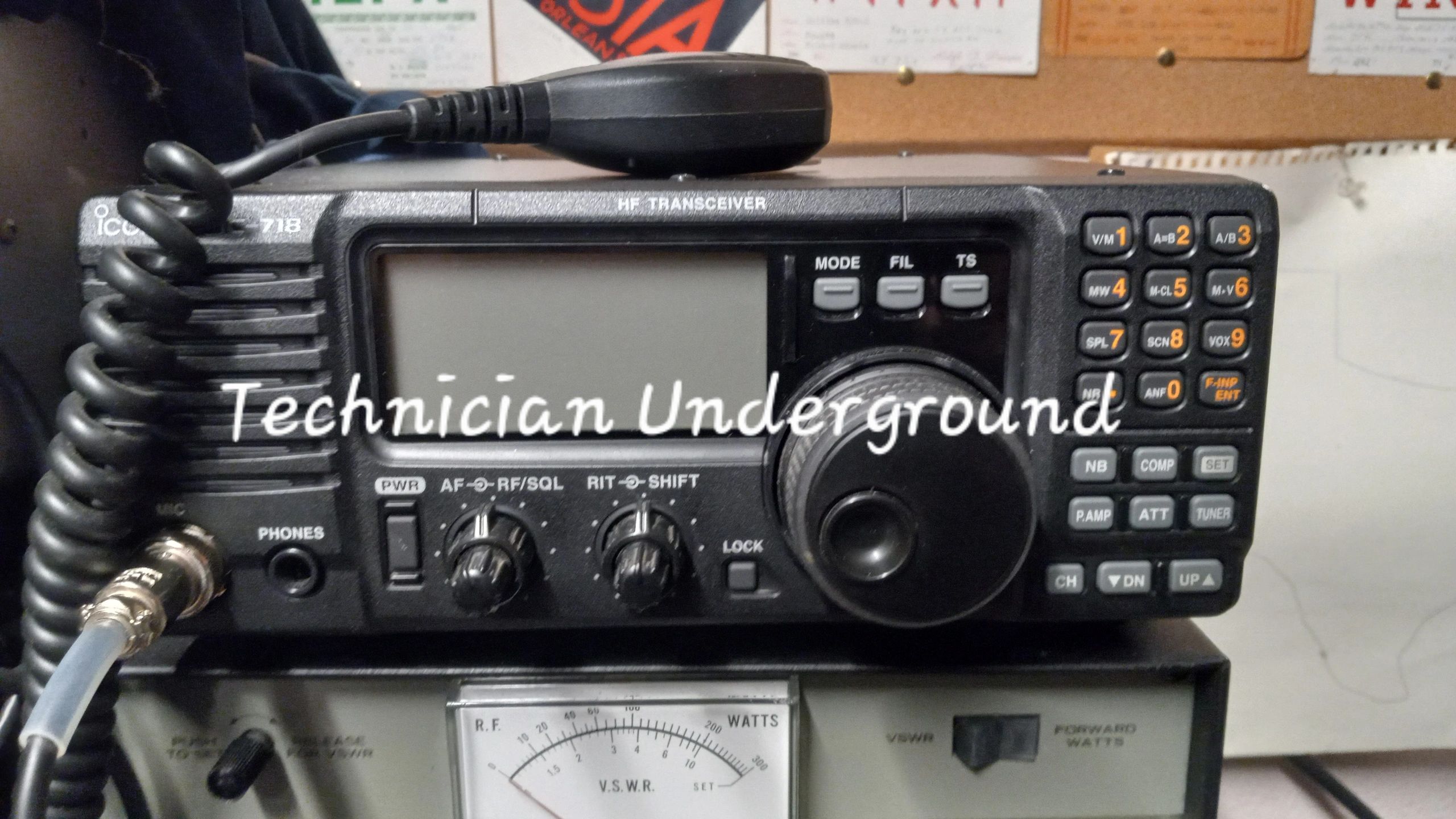 Icom IC-718