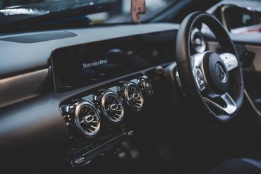 DE Chauffeurs Mercedes Benz E Class interior image