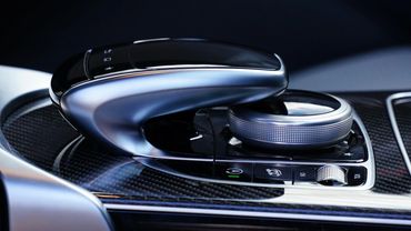 DE Chauffeurs Mercedes Benz E Class interior image