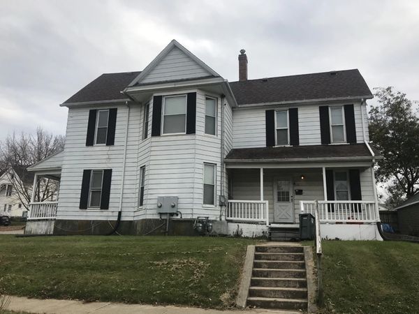 2203 Walnut Street, Cedar Falls, Iowa