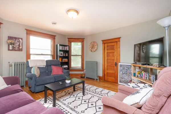 421 1/2 Washington Street, Cedar Falls, Iowa