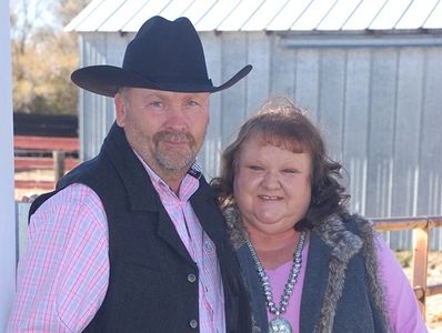 Tom and Pam Munk
Munk Quarter Horses