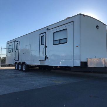 TRAILER DOBLE MOTORHOME DOMINICANA